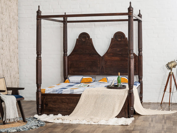 Gangaur-Solid-Wood-Four-Poster-King-Size-Bed